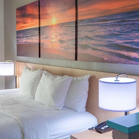 Days Inn & Suites By Wyndham Savannah North I-95 Port Wentworth Ngoại thất bức ảnh