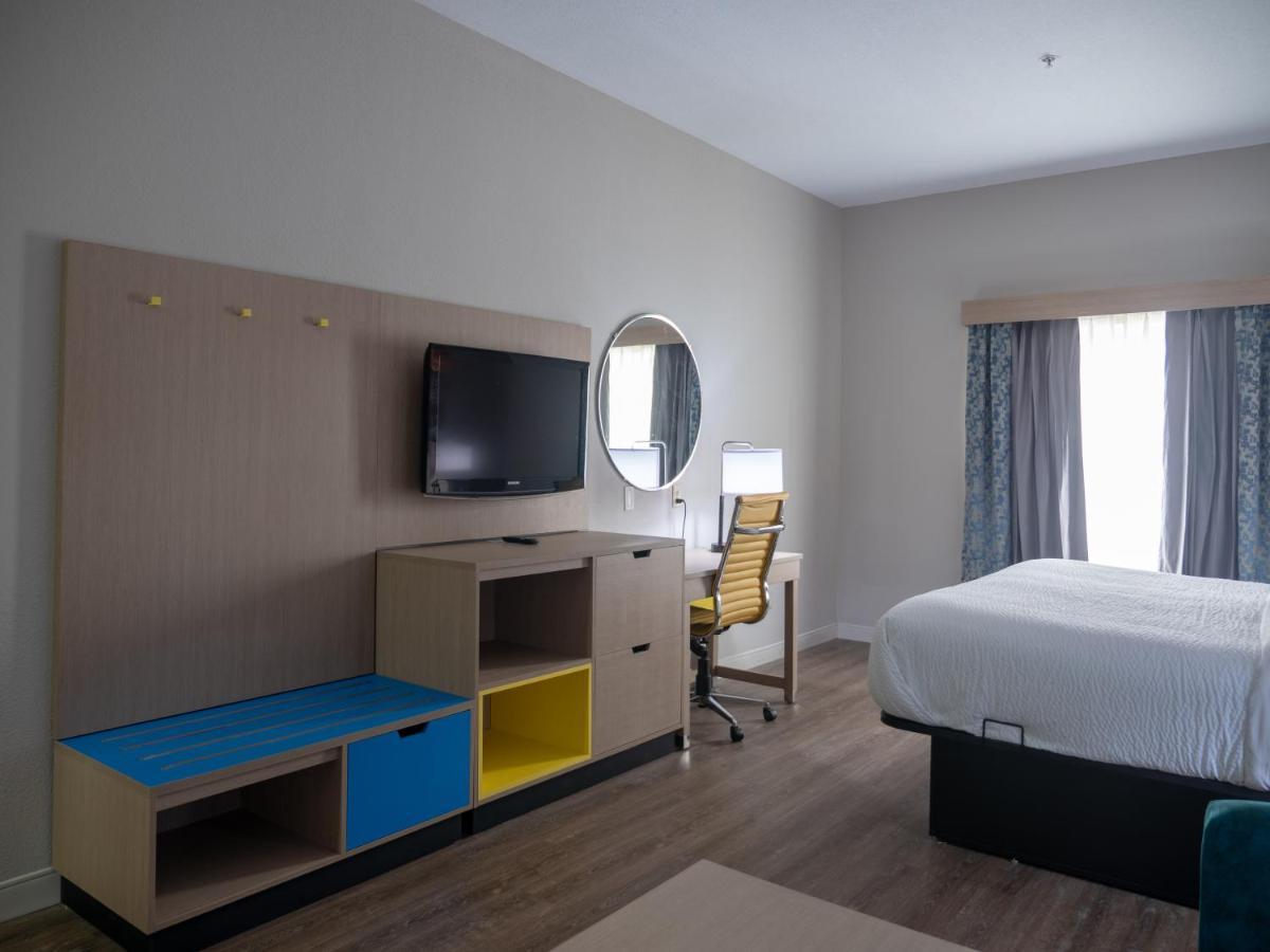 Days Inn & Suites By Wyndham Savannah North I-95 Port Wentworth Ngoại thất bức ảnh