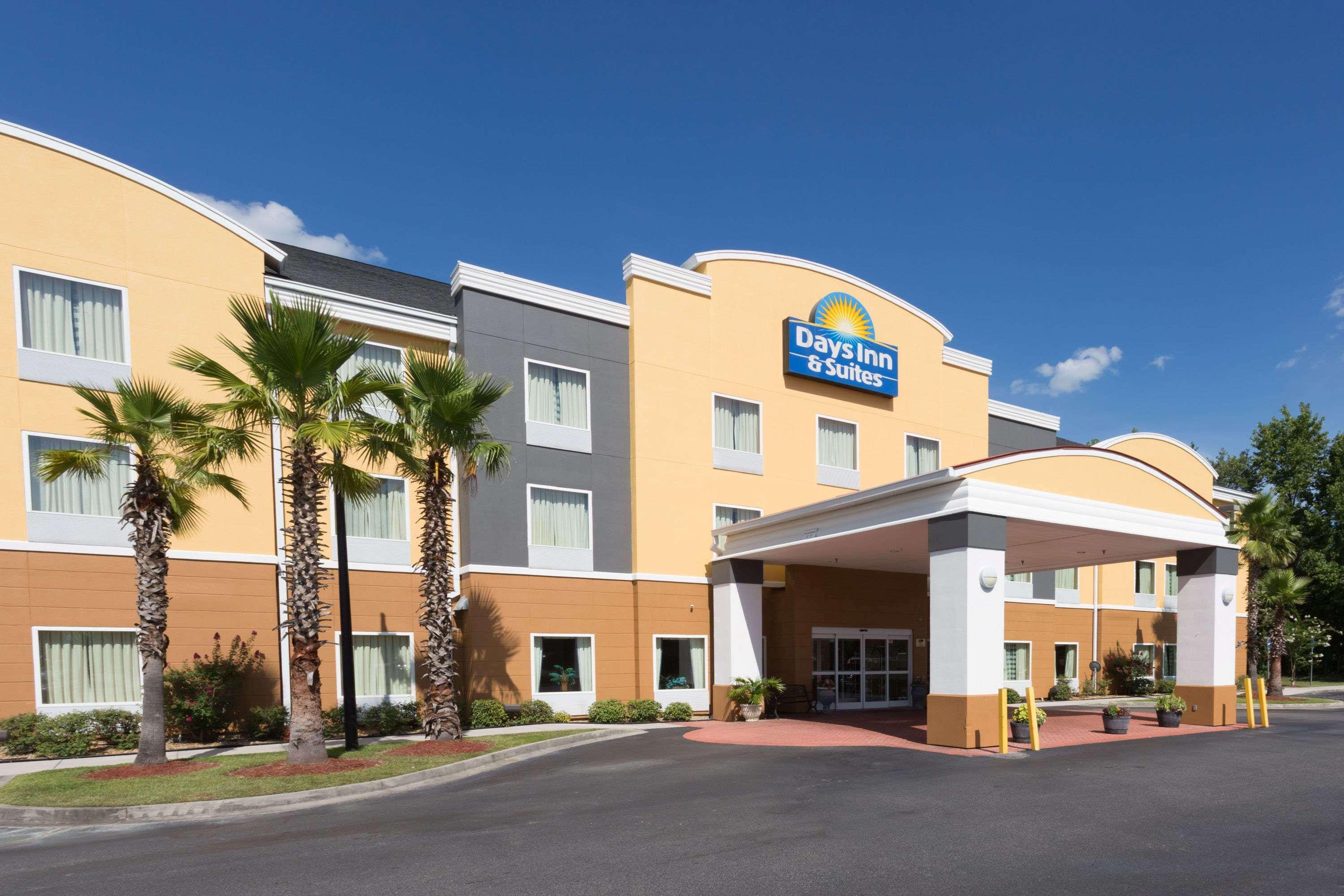 Days Inn & Suites By Wyndham Savannah North I-95 Port Wentworth Ngoại thất bức ảnh