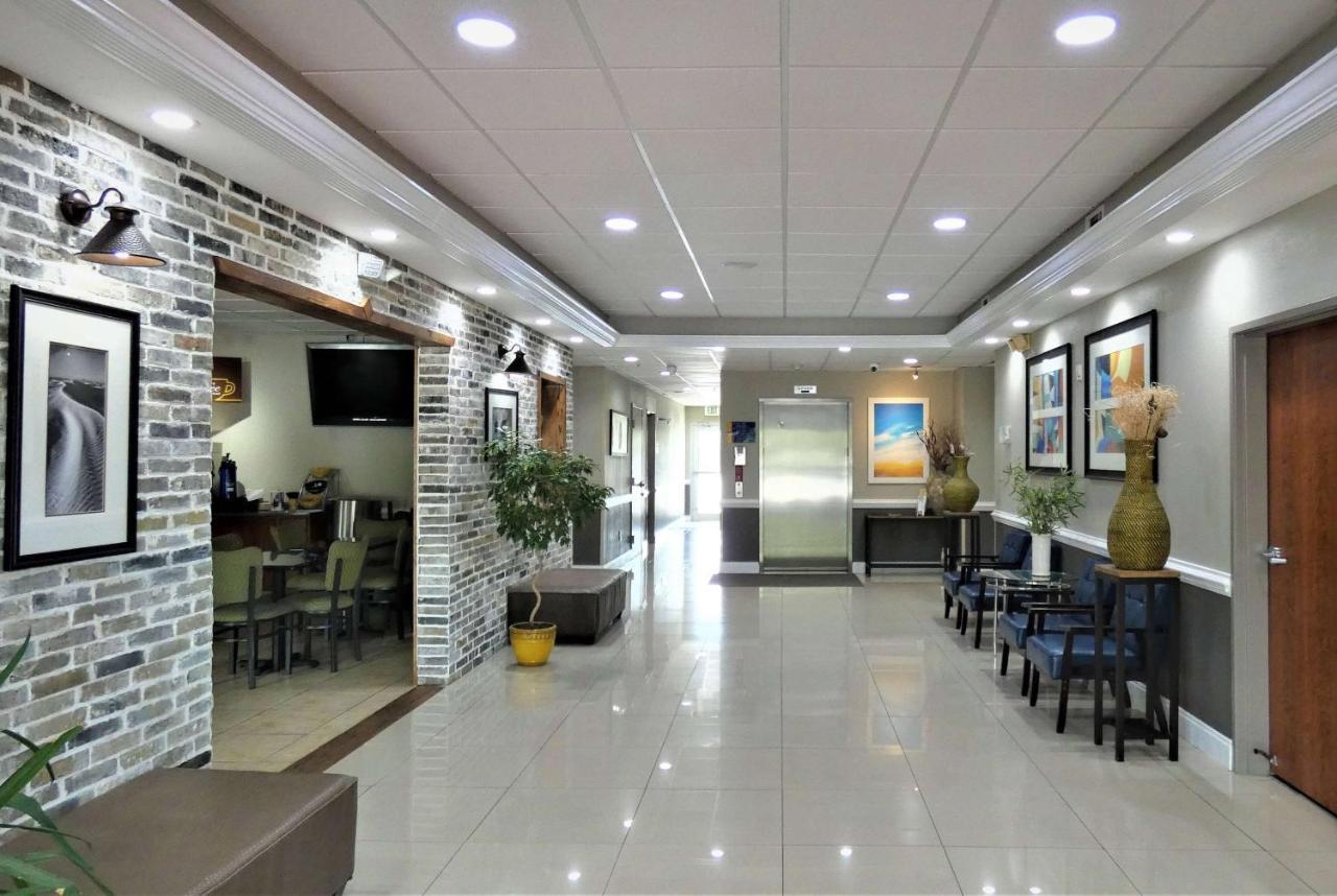 Days Inn & Suites By Wyndham Savannah North I-95 Port Wentworth Ngoại thất bức ảnh