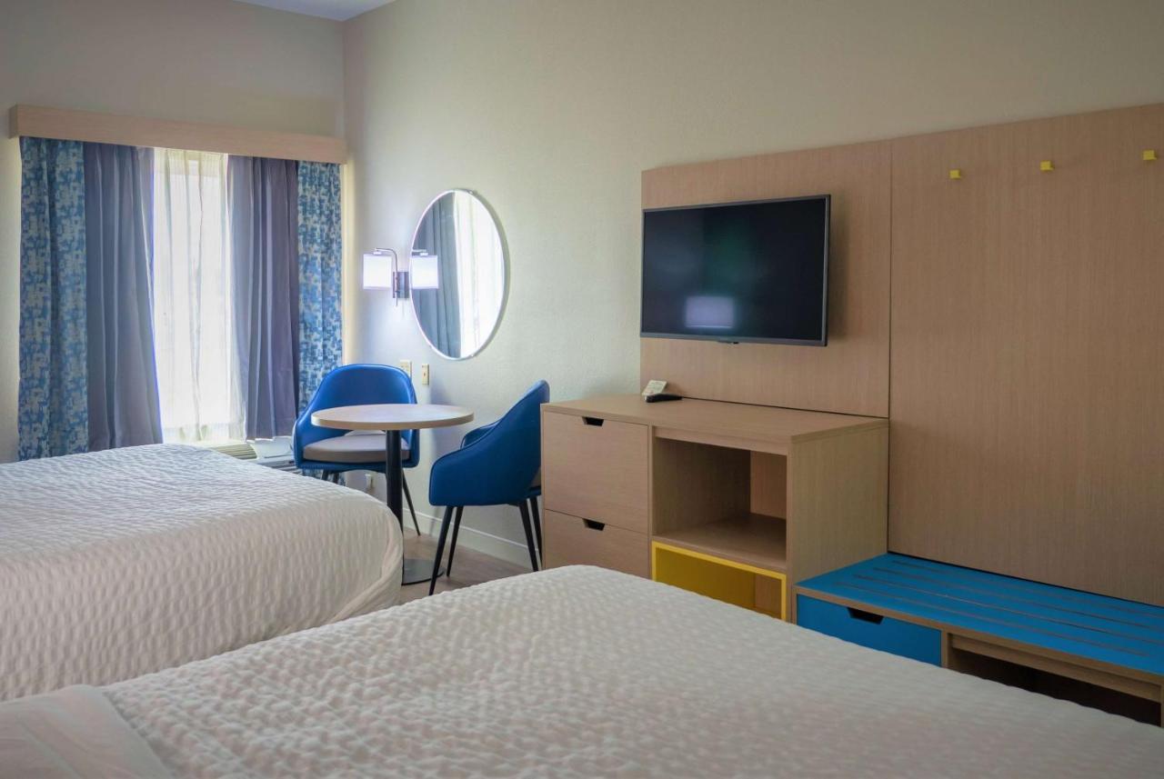 Days Inn & Suites By Wyndham Savannah North I-95 Port Wentworth Ngoại thất bức ảnh